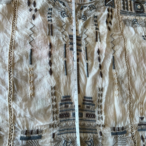 Johnny Was Ivory and Blues Embroidered Blouse - Picture 8 of 10